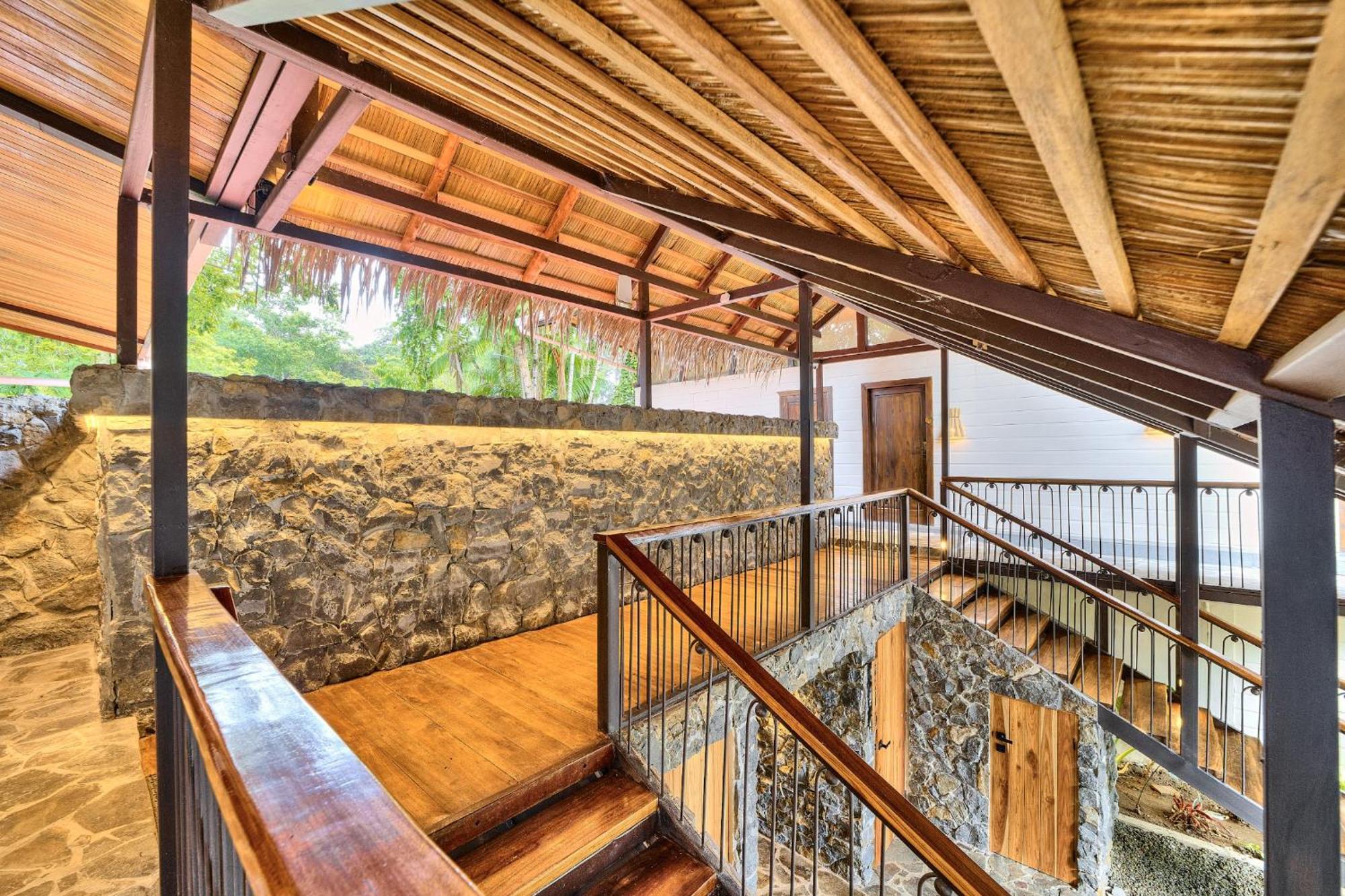 Conga Boutique Hotel Puerto Viejo de Talamanca Zewnętrze zdjęcie