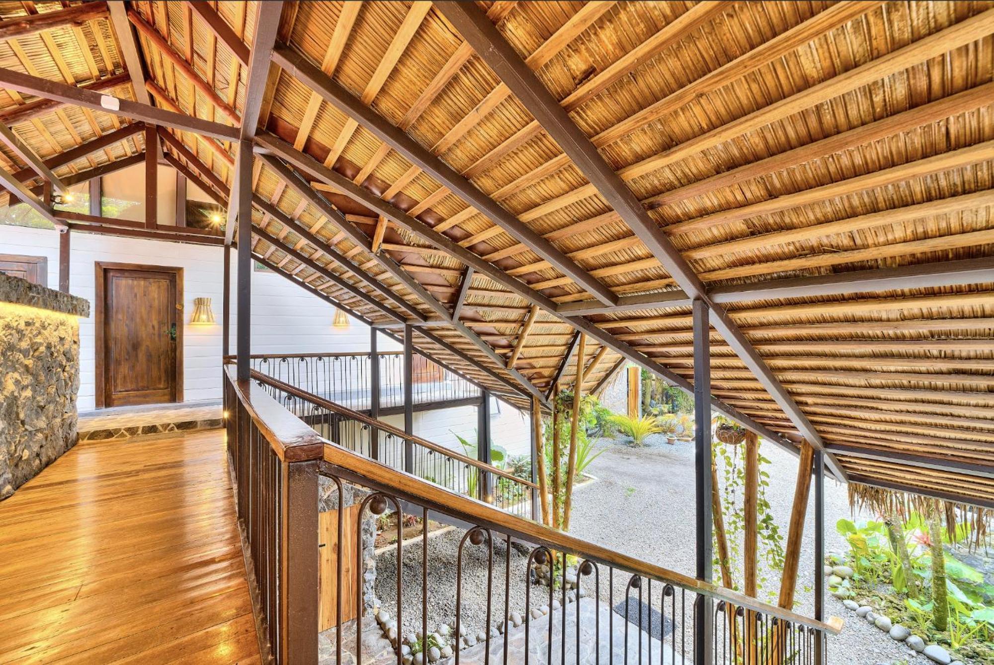 Conga Boutique Hotel Puerto Viejo de Talamanca Zewnętrze zdjęcie