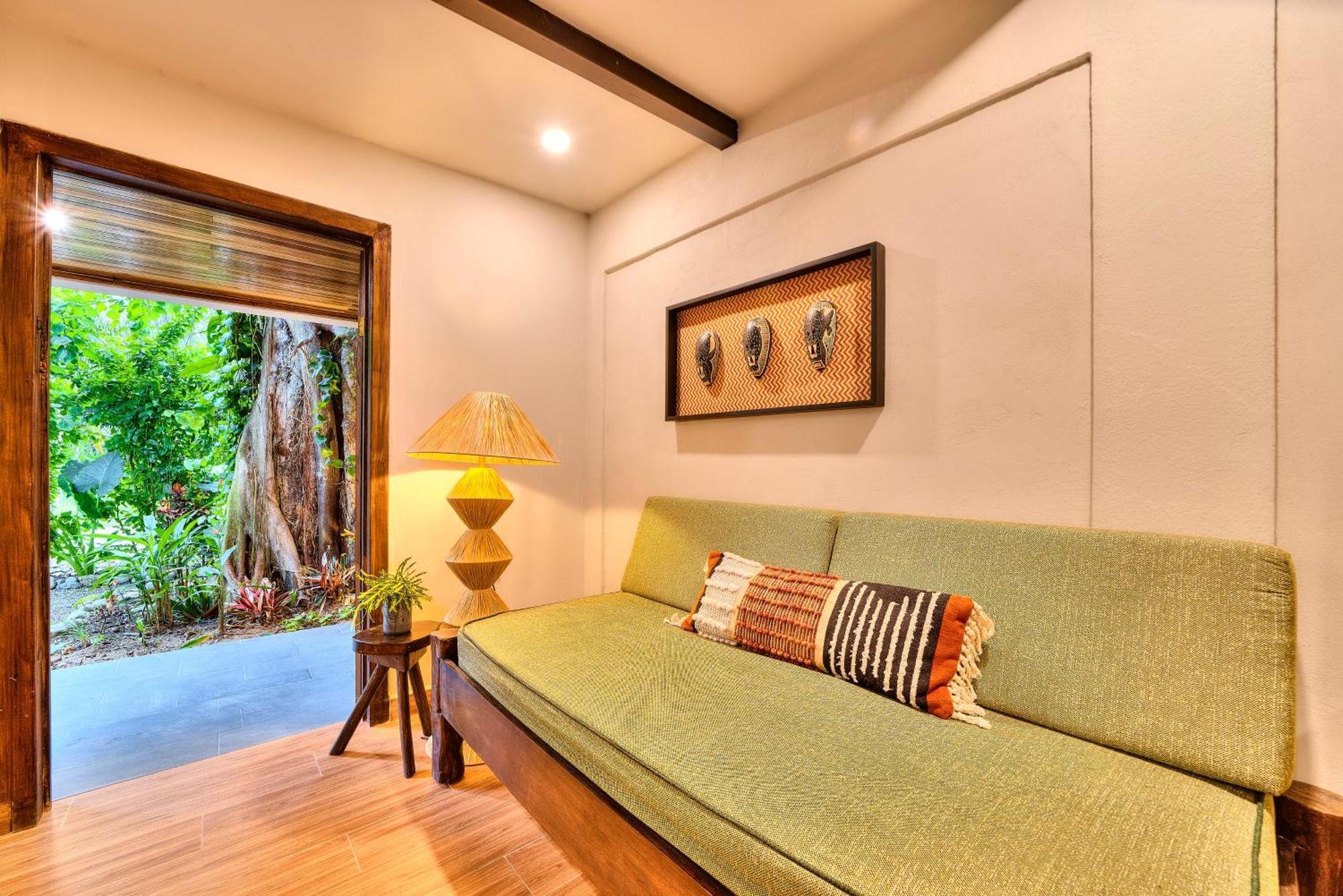 Conga Boutique Hotel Puerto Viejo de Talamanca Zewnętrze zdjęcie