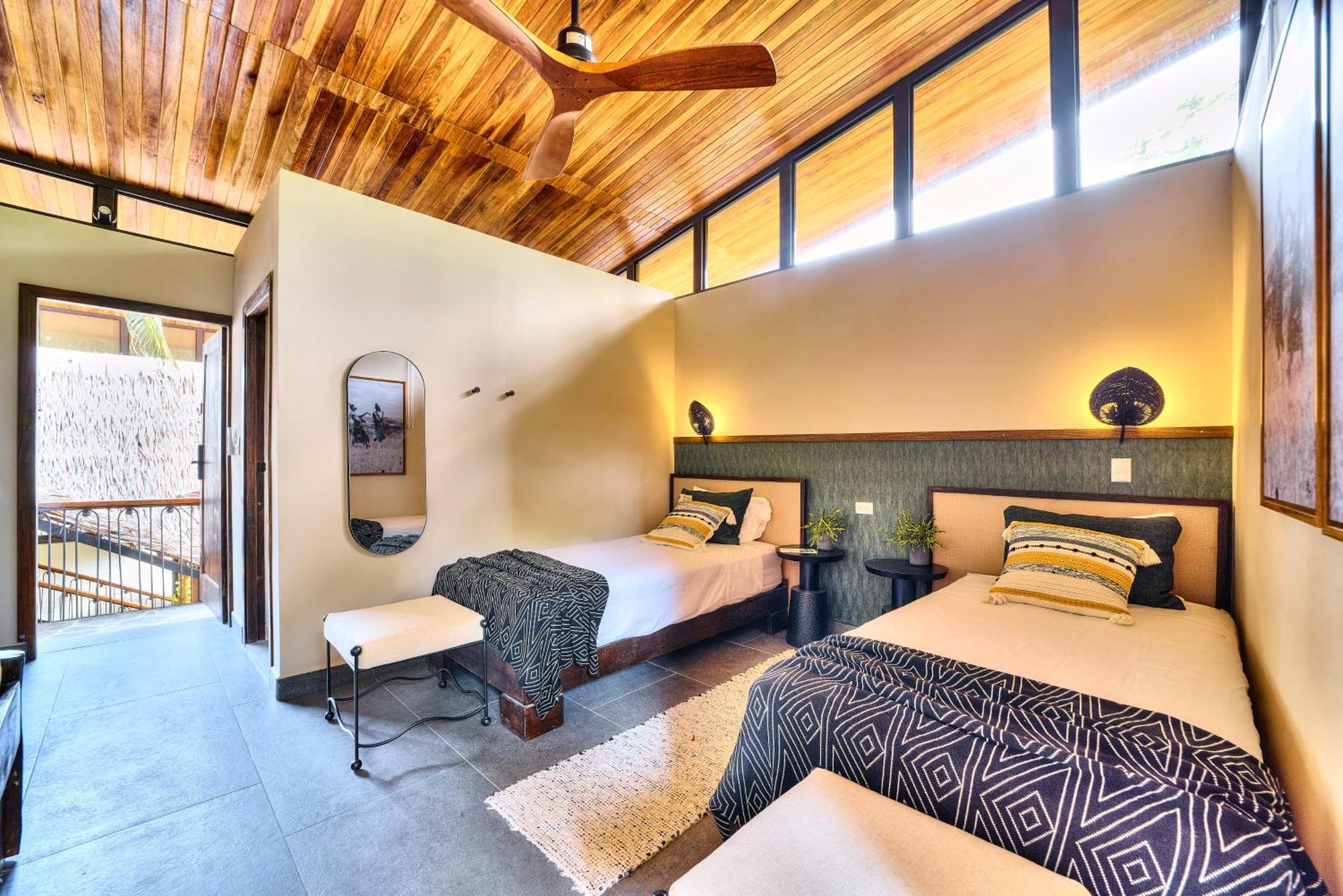 Conga Boutique Hotel Puerto Viejo de Talamanca Zewnętrze zdjęcie