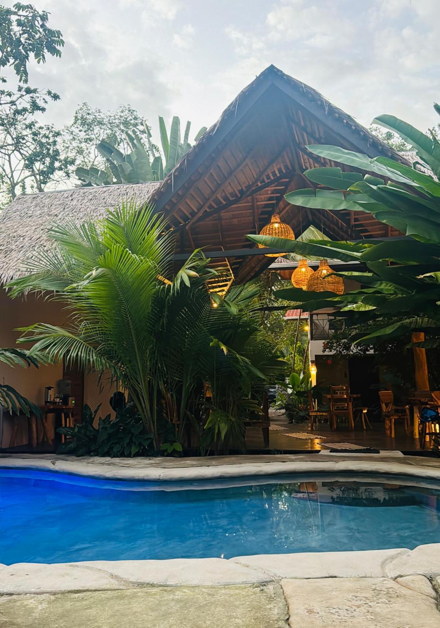Conga Boutique Hotel Puerto Viejo de Talamanca Zewnętrze zdjęcie